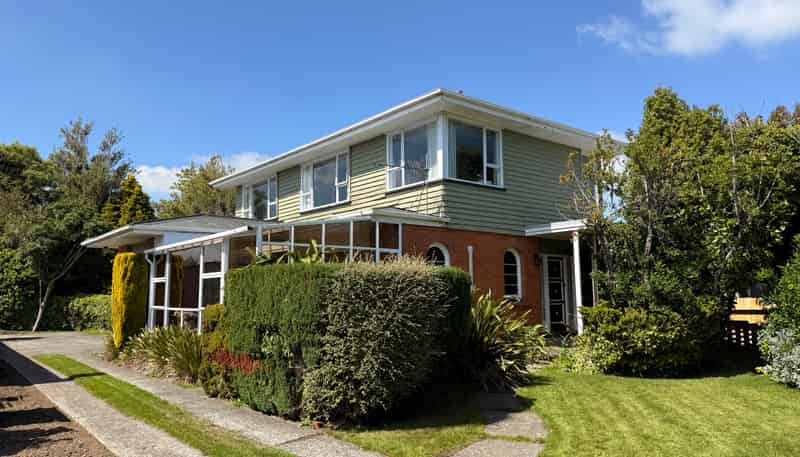 295 Racecourse Road, Waverley