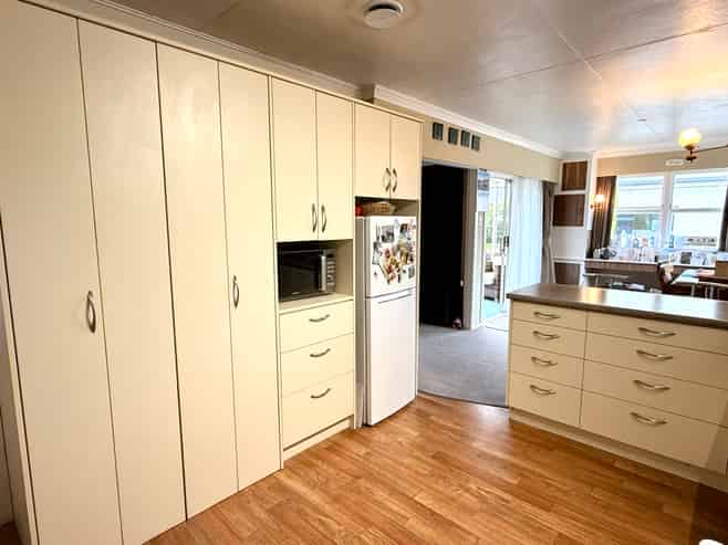 295 Racecourse Road, Waverley