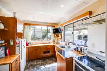 600 Lumsden Road, Akina