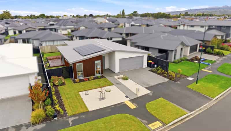 35 Skibbereen Drive, Halswell