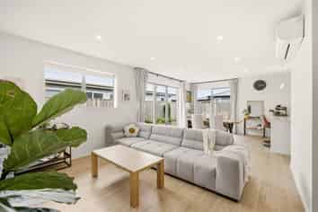 35 Skibbereen Drive, Halswell