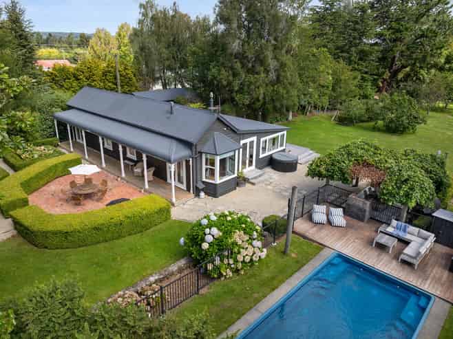 2481 State Highway 2, Greytown