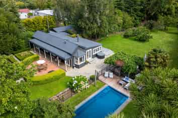 2481 State Highway 2, Greytown
