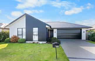 35 Nicolau Avenue, Rolleston