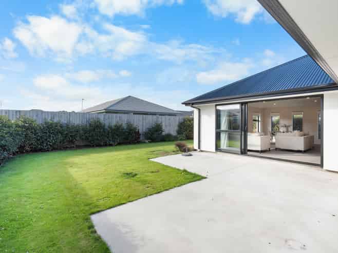 35 Nicolau Avenue, Rolleston