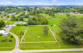 Lot 2,, 14 Sedgwick Street, Tikokino