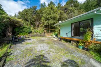 44 Ngahere Street, Stokes Valley