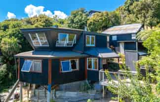 11 Pacific Parade, Oneroa