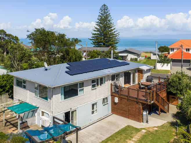 22 Seaview Avenue, Te Puru