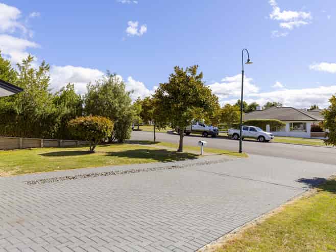 15 Jarden Mile, Nukuhau