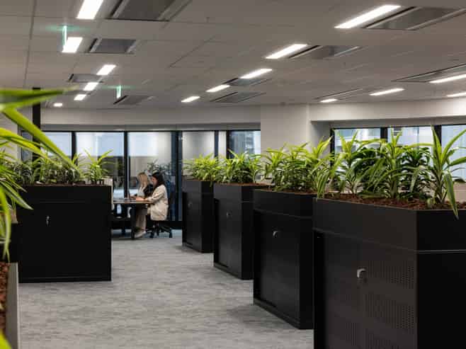 Modern high-end spec suite in prime CBD location