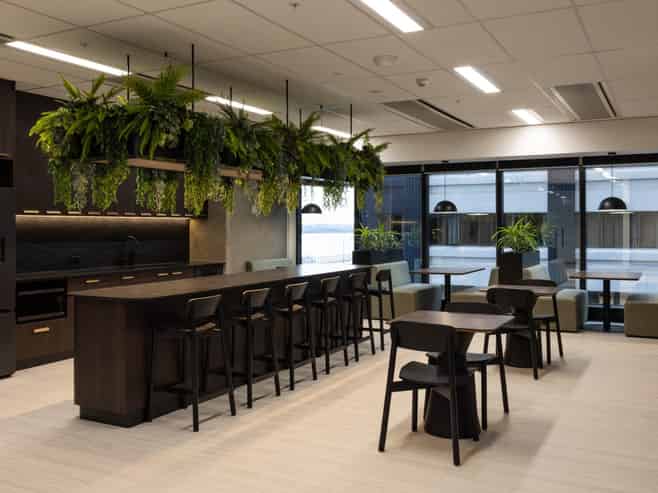 Modern high-end spec suite in prime CBD location