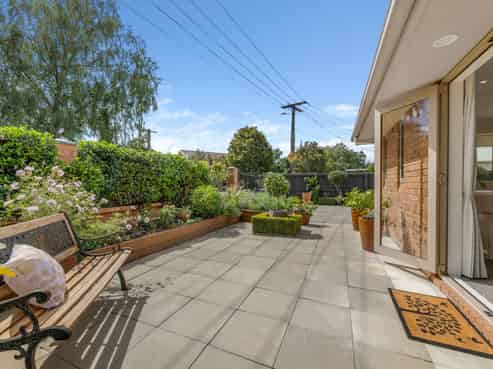 11 Ward Street, Springlands