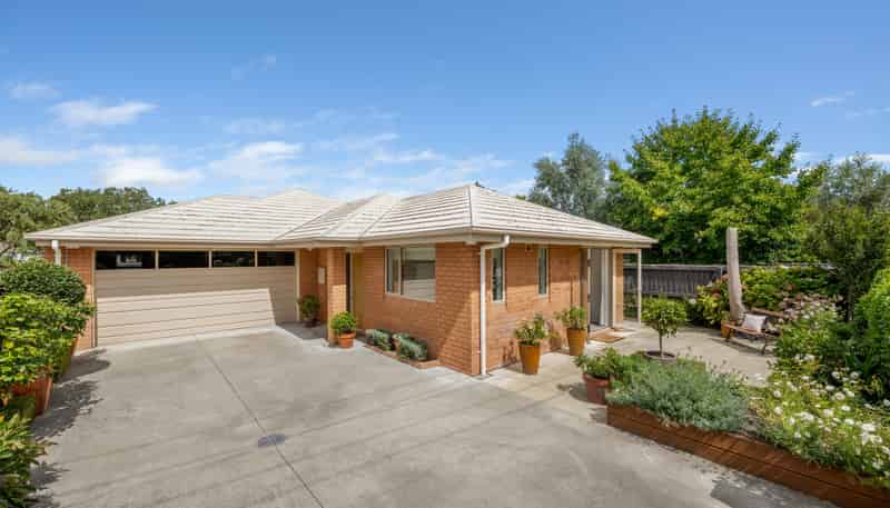 11 Ward Street, Springlands