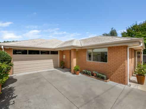 11 Ward Street, Springlands