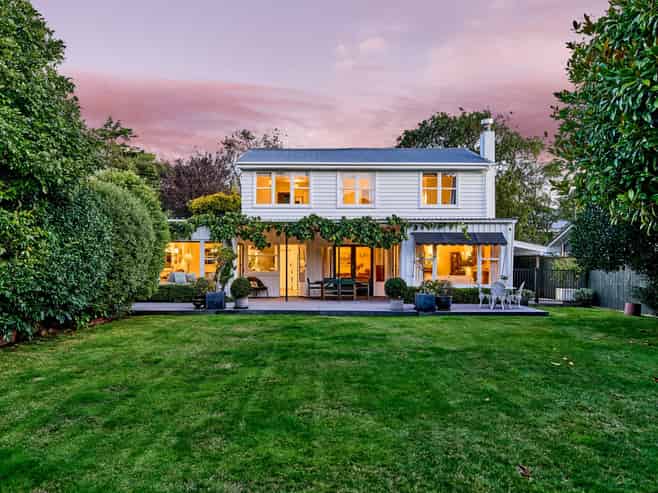 295 Fergusson Drive, Heretaunga