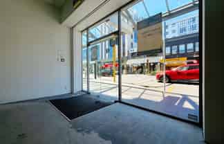 Broadway Profile Retail | 110m2