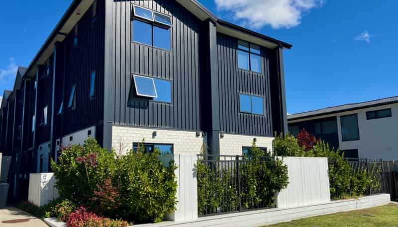 2/59 Neil Avenue, Te Atatu Peninsula