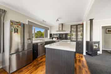 90 Ashworth Street, Alexandra