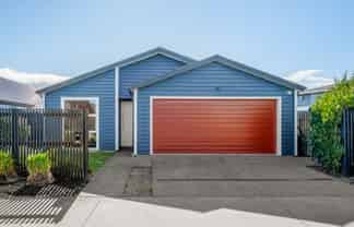 8 Wyrall Way, Chartwell