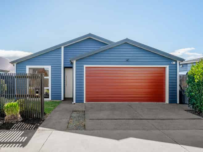 8 Wyrall Way, Chartwell