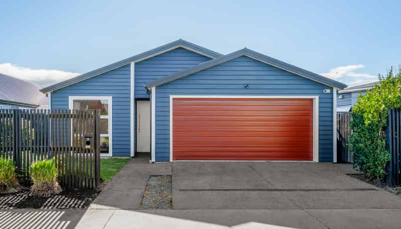 8 Wyrall Way, Chartwell