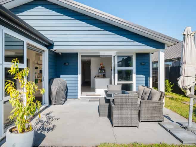 8 Wyrall Way, Chartwell