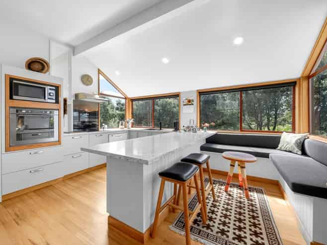 3626 Western Lake Road, Ocean Beach