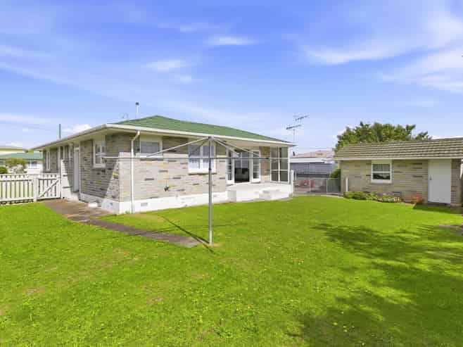 3 Selwyn Street, Levin