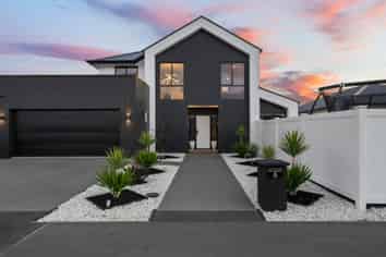 6 Timara Crescent , MARSHLAND