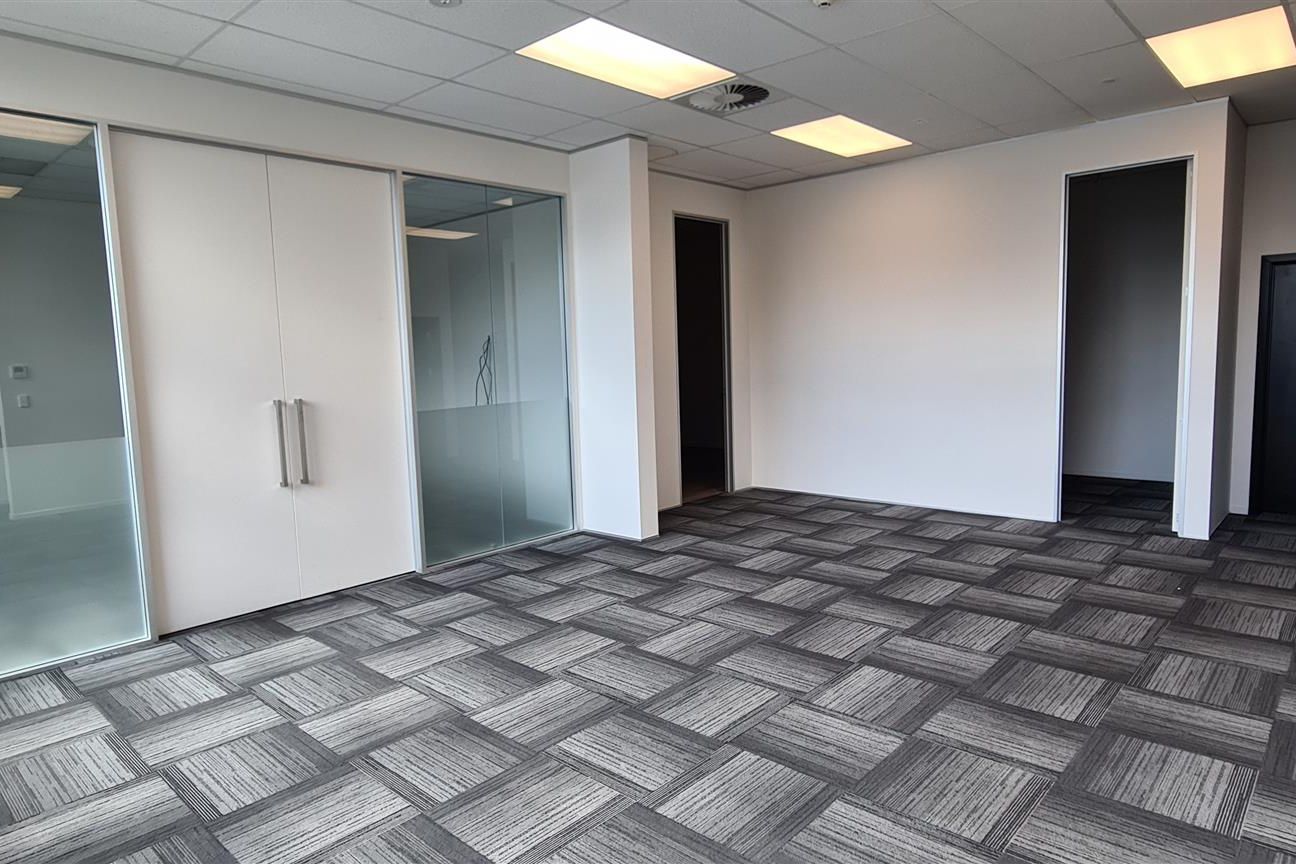 CBRE l 1,332sqm High Stud Industrial – pohled 4