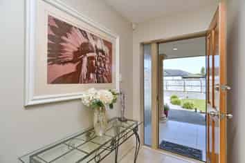 22 Sweet Waters Place, Woolston