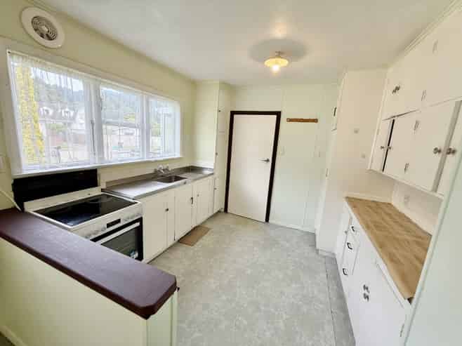 1/18 Eldon Grove, Taita