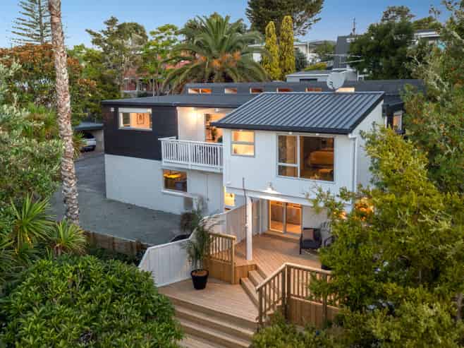 2/35A Rangatira Road, Beach Haven