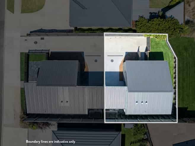 2/42 Ladeira Place, Fitzroy