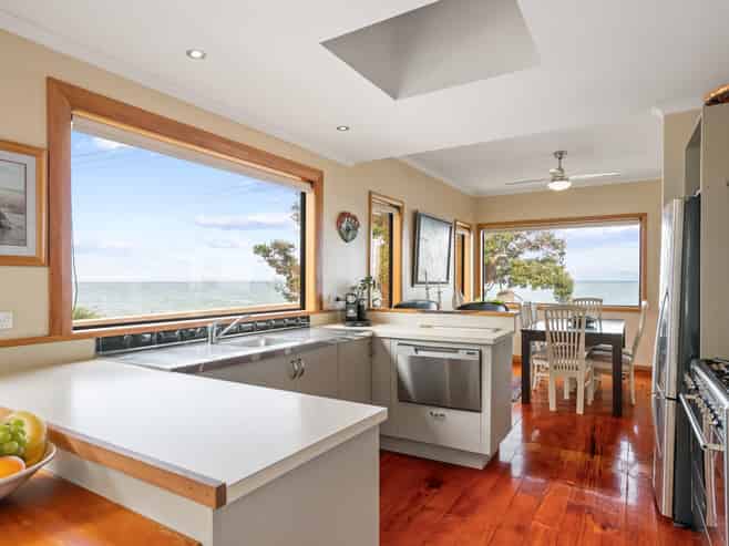372-374 Thames Coast Road, Thornton Bay