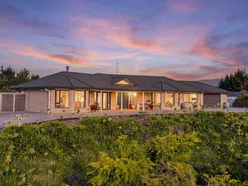 55 Pukenamu Road, Te Horo