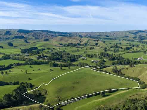 Lot 2, DP13672 and Section 2 SO 621742 State Highway 23, Raglan