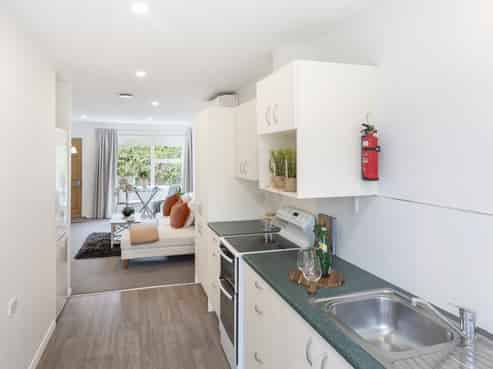 2/5 Pitt Place, Saint Albans