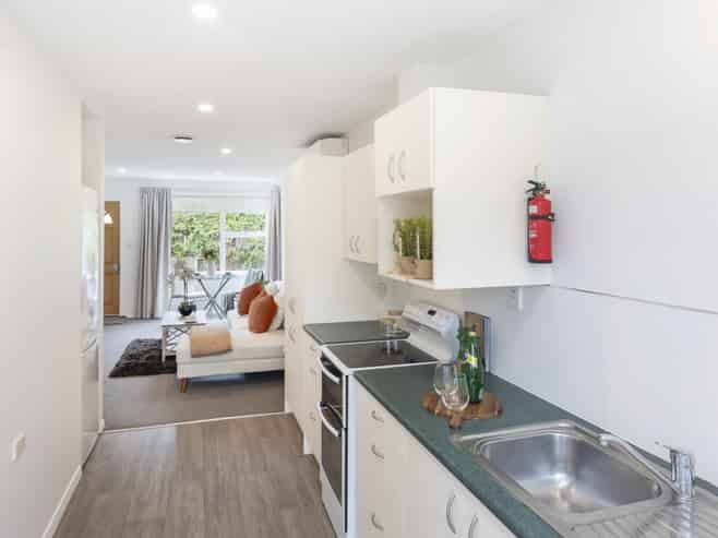 2/5 Pitt Place, Saint Albans