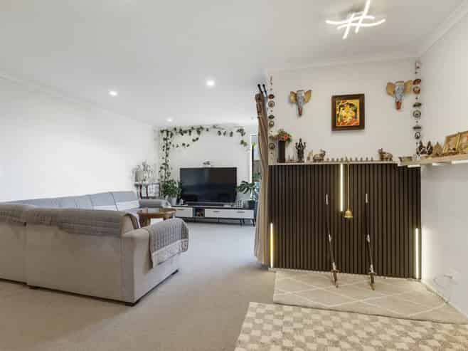 9B Hollinbrigg Place, Manurewa