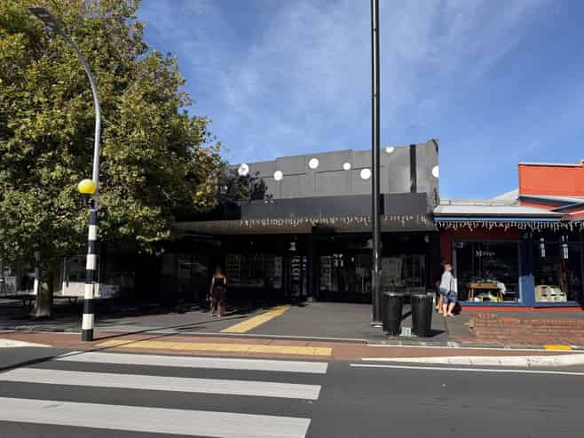High-profile Ponsonby Road retail with courtyard