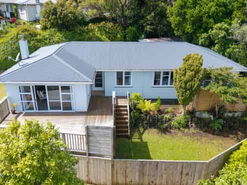 21 Dorset Grove, Cannons Creek