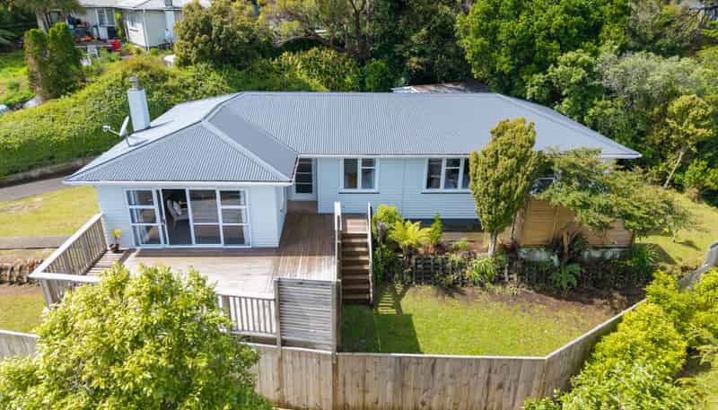 21 Dorset Grove, Cannons Creek