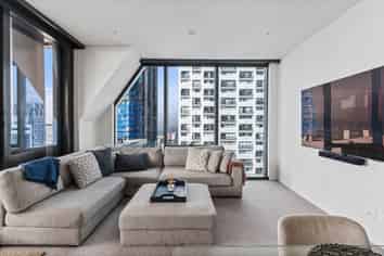 2103/10 Commerce Street, Auckland Central