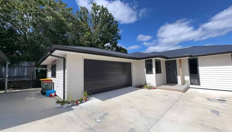27A Iles Road, Lynmore