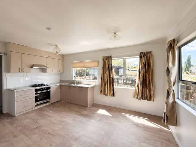 1 Mansell Road, Nukuhau