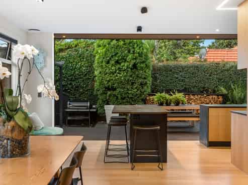 48 Cambourne Road, Sandringham