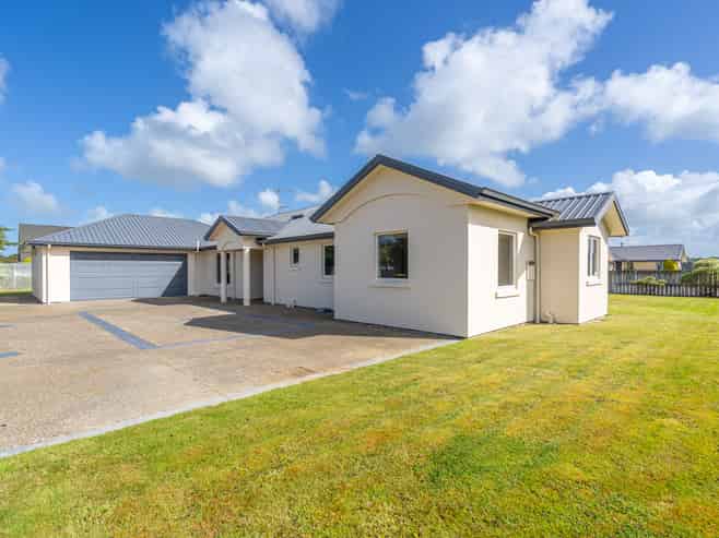 1 Somerset Lane, Rosedale