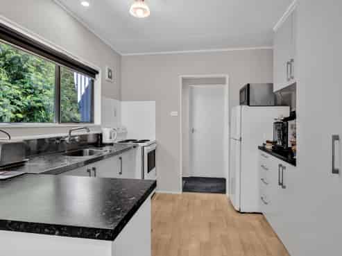 33 Herekawe Drive, Spotswood